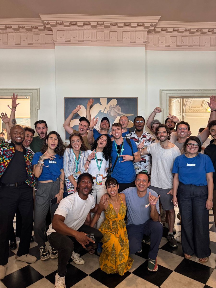 Base Brasil tweet media