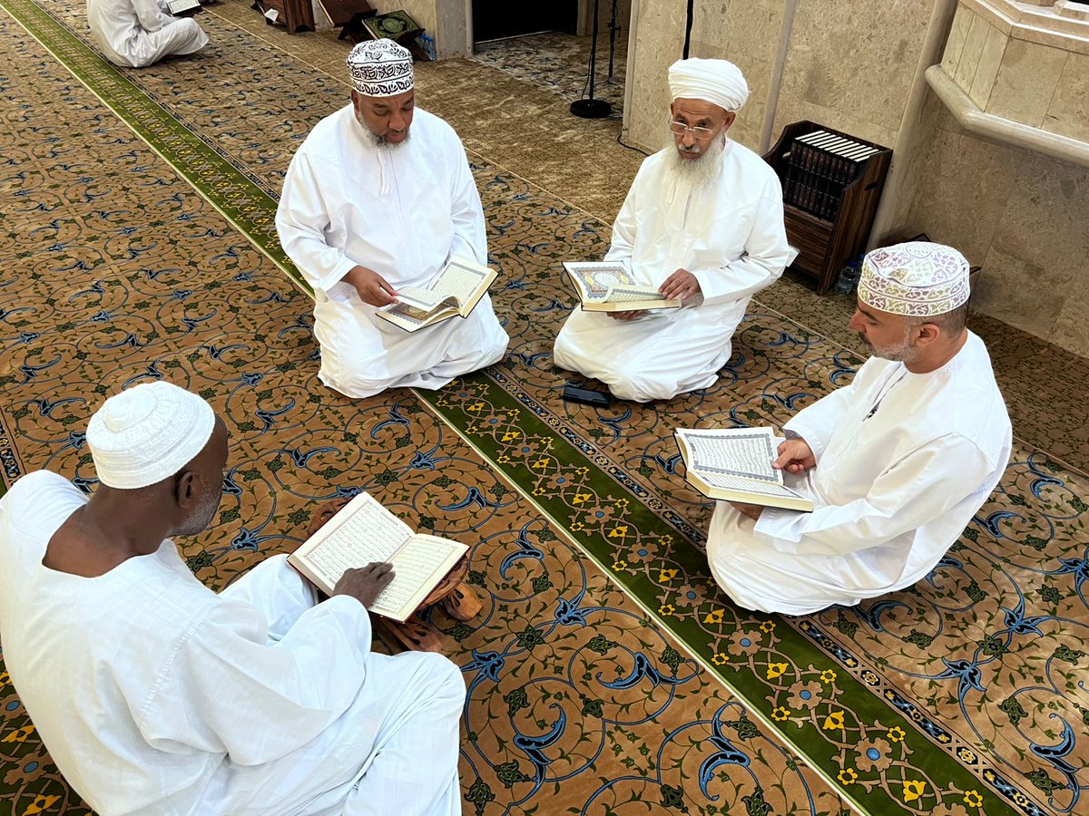 جامع حي المعرفة tweet media