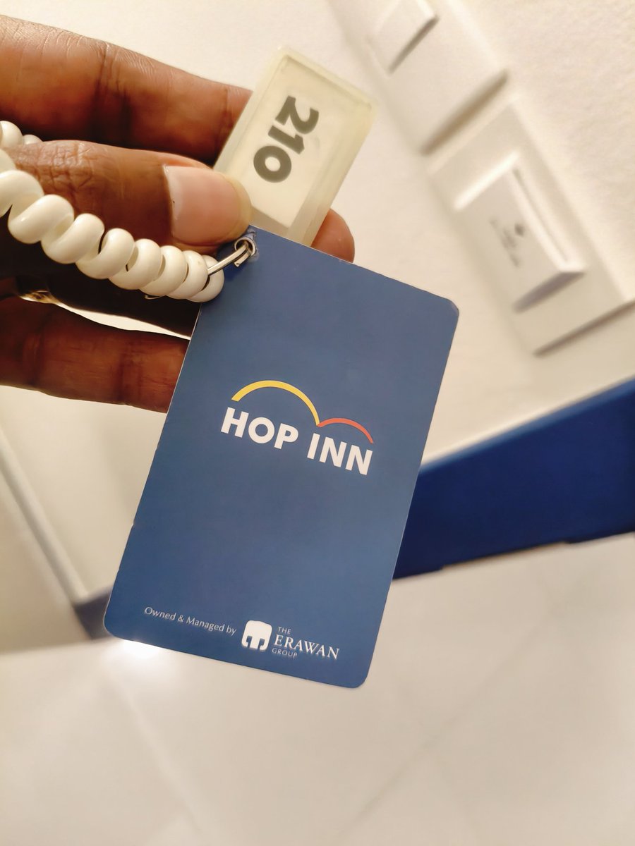 สาวสอง นักเดินทาง tweet media