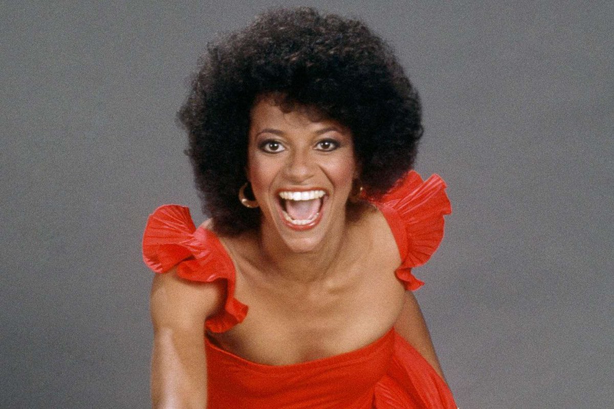 DubTrixxx's tweet photo. Debbie Allen (born January 16, 1950) is a dancer, choreographer, actress, and director whose career has shaped generations of performers. #BlackHistoryMonth https://t.co/Bf2bG7eHM9