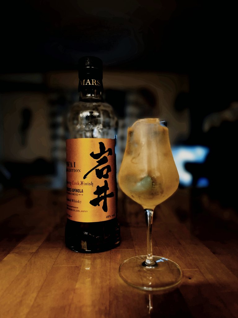 いわゆるひとつのデリシャスです

岩井トラディション
シェリーカスク フィニッシュ

IWAI TRADITION
SHERRY CASK FINISH

いくぞーっ！！！
1！2！3！うみゃぁぁぁー！！！

今日も元気だ
ハイボールがうまいっ！！！

憧れの三英傑さんに乾杯🤩

元気があればなんでもできる
Good Night☆