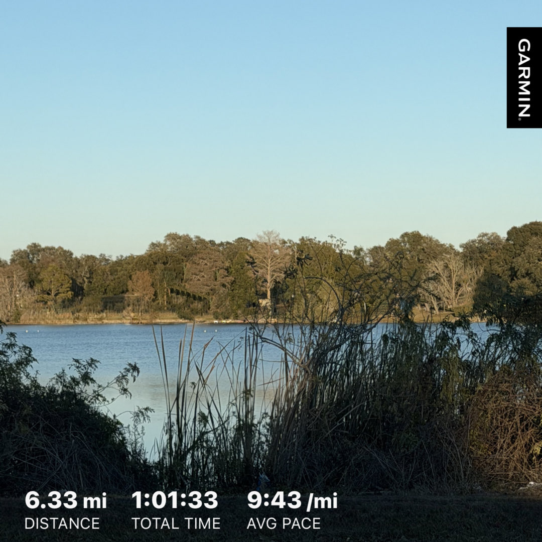 JohnBostonRowe's tweet photo. A beautiful morning to get some miles in…
#FloridaRunner #DailyRunner #SunriseRunner #KeepMoving
#RunningStreak: 2241 days https://t.co/9iK5zu0aPD