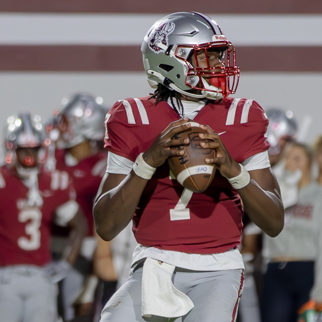 Lowndes Football tweet media