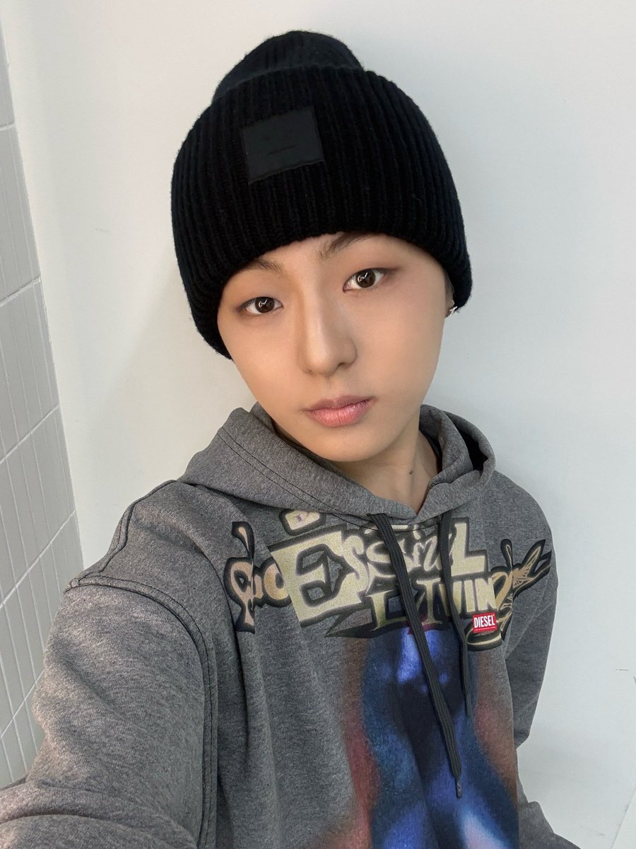 [📸] 260220 B.STAGE UPDATE | #MIRAKU

🥰🥰🥰

🔗 nouera-official.com

#NouerA #누에라 #ヌエラ #미라쿠