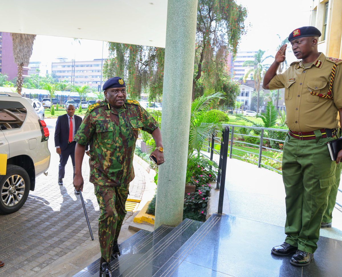 PoliceKE's tweet photo. The Inspector General (IG) of the National Police Service, Douglas Kanja today met the Departmental Committee on Administration and Internal Security to apprise  members on the status of implementation of the 2025/2026 budget  and projections for the  2026/2027 financial  year. 

The IG was accompanied by the DIG, Kenya Police Service, Eliud Lagat, the DIG Administration Police Service, Gilbert Masengeli and the DCI Mohammed Amin among other Senior Police officers.