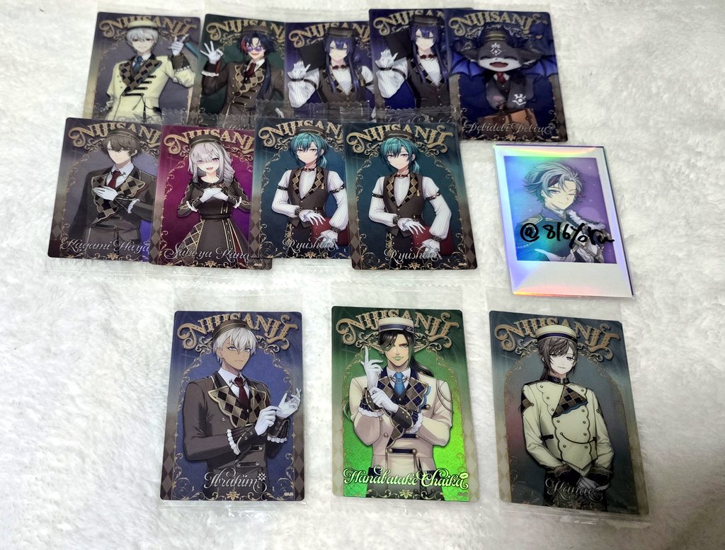 やひろ tweet media