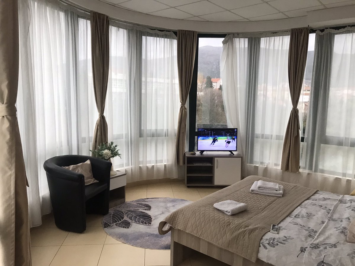 Cherry Analysts🍒 tweet media