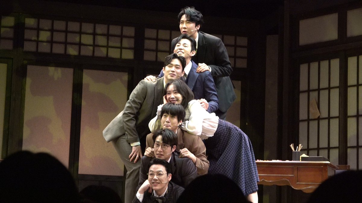 팬레터 포토타임 이게 맞아요??
나 이런 포타 처음이야ㅋㅋㅋㅋ
이러면 내일도 기대하게 돼 ㅋㅋㅋㅋ