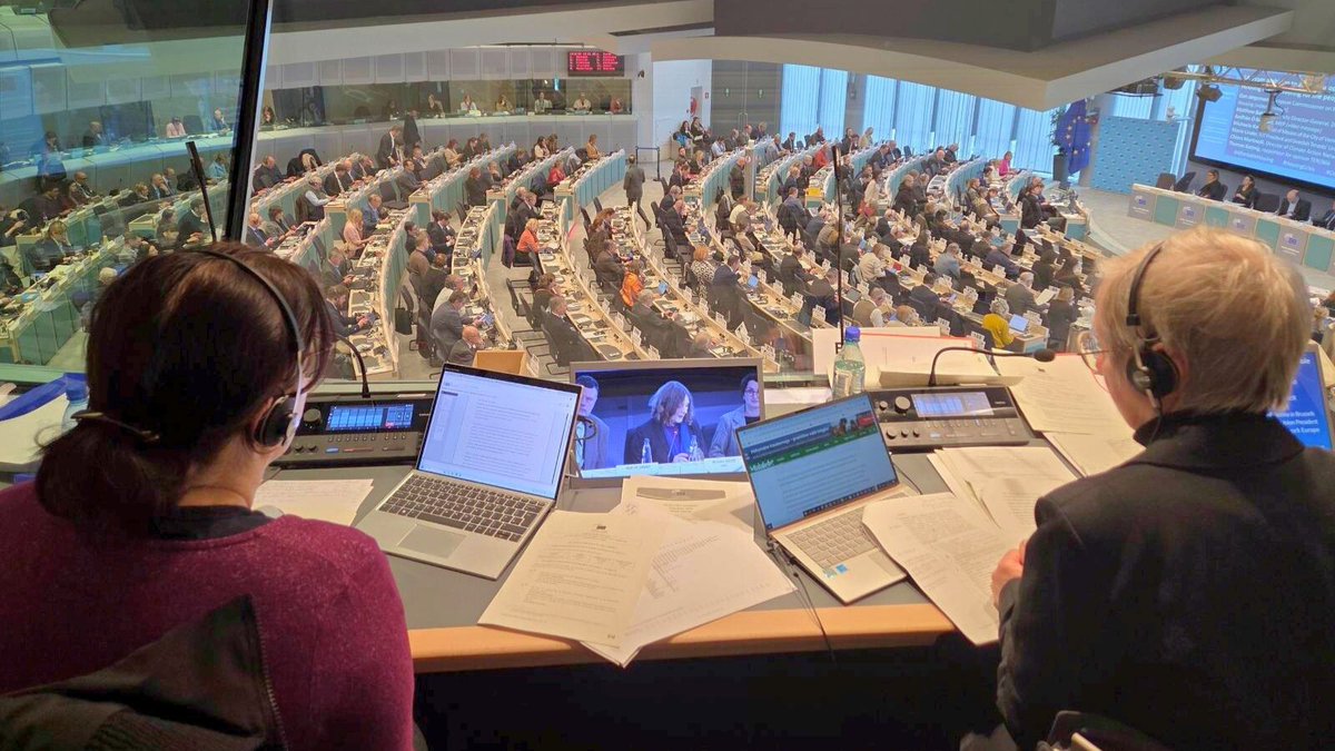 EU Interpreters tweet media