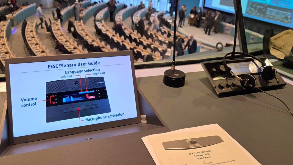 EU Interpreters tweet media