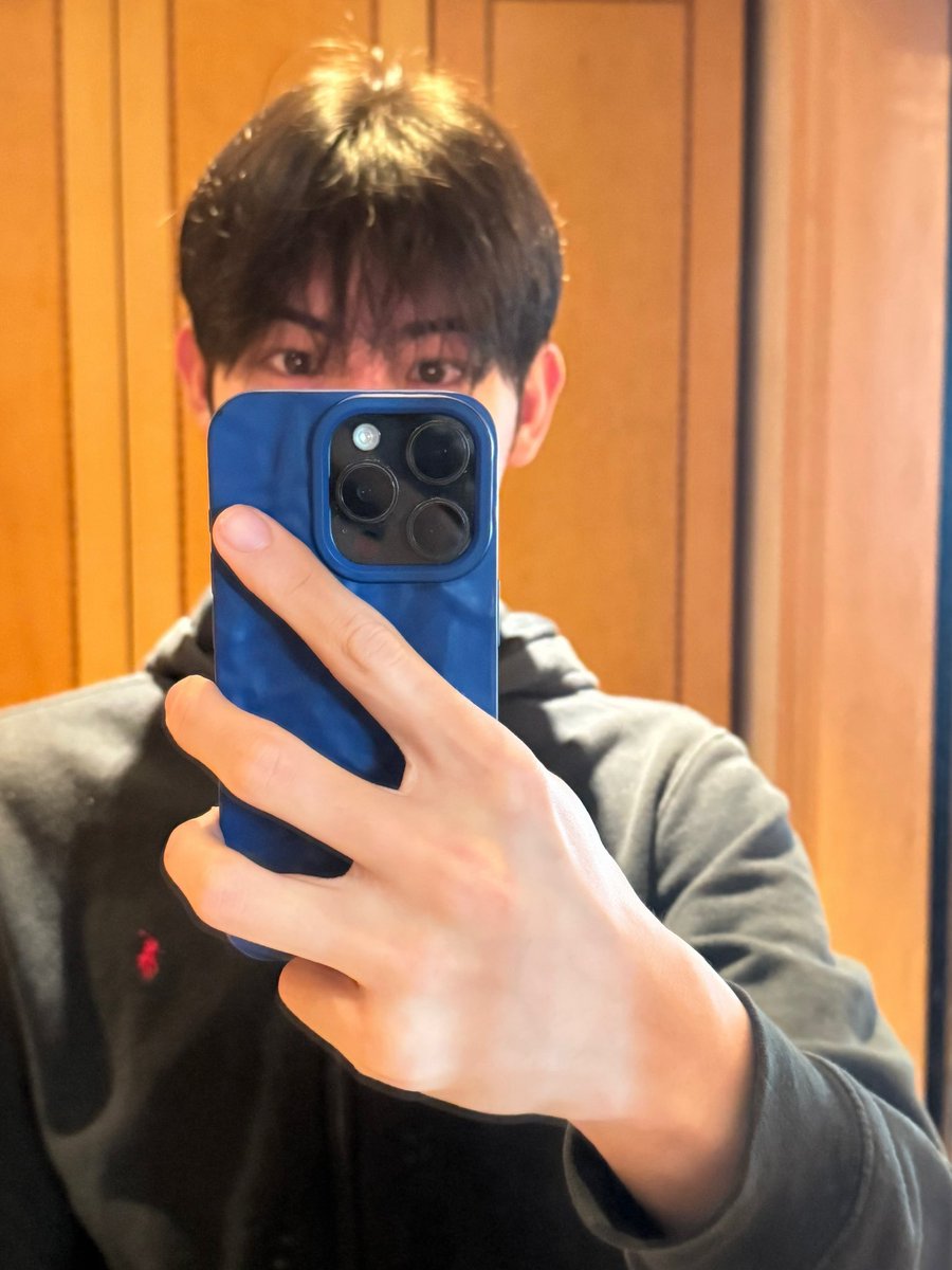 어덕해 애기 살빠졋어 의자에 앉혀놓고 파파존스 브라우니 500개 먹여야돼