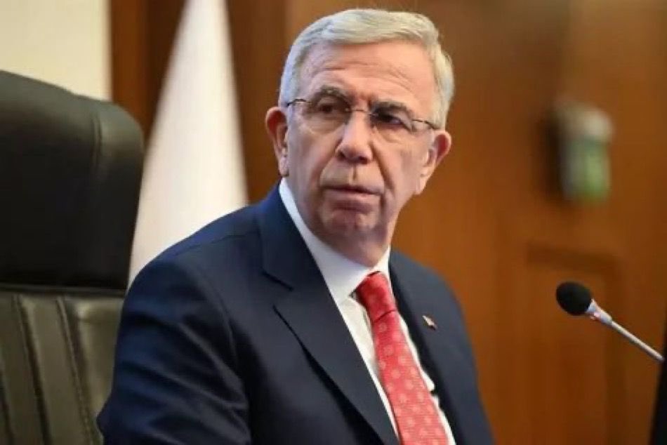 Mansur Yavaş: 

"Yolsuzluk yapılırsa hesabını ilk ben sorarım!  Benim boğazımdan haram lokma geçmez." <a href="/mansuryavas06/">Mansur Yavaş</a> 🇹🇷