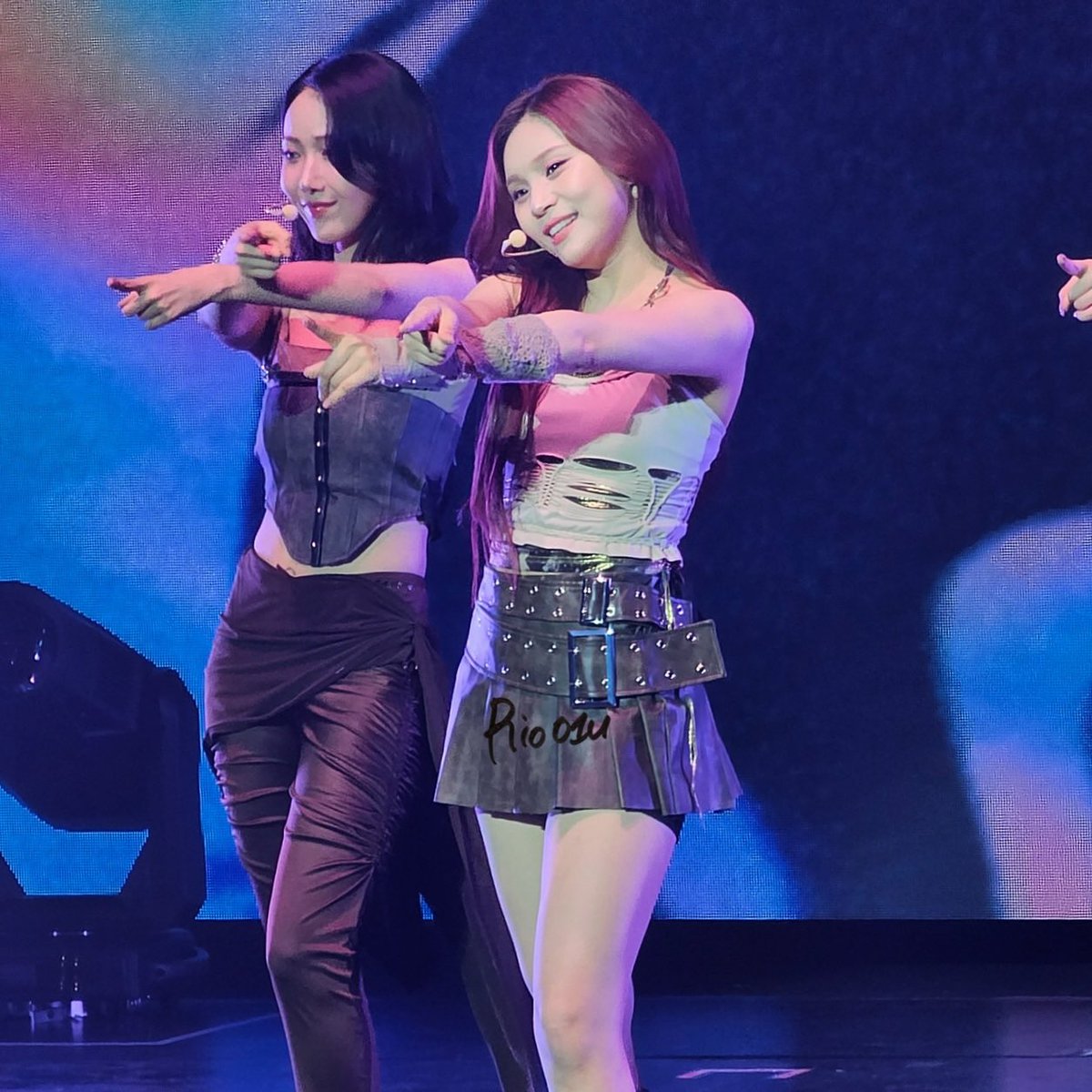 Rio 리오 tweet media