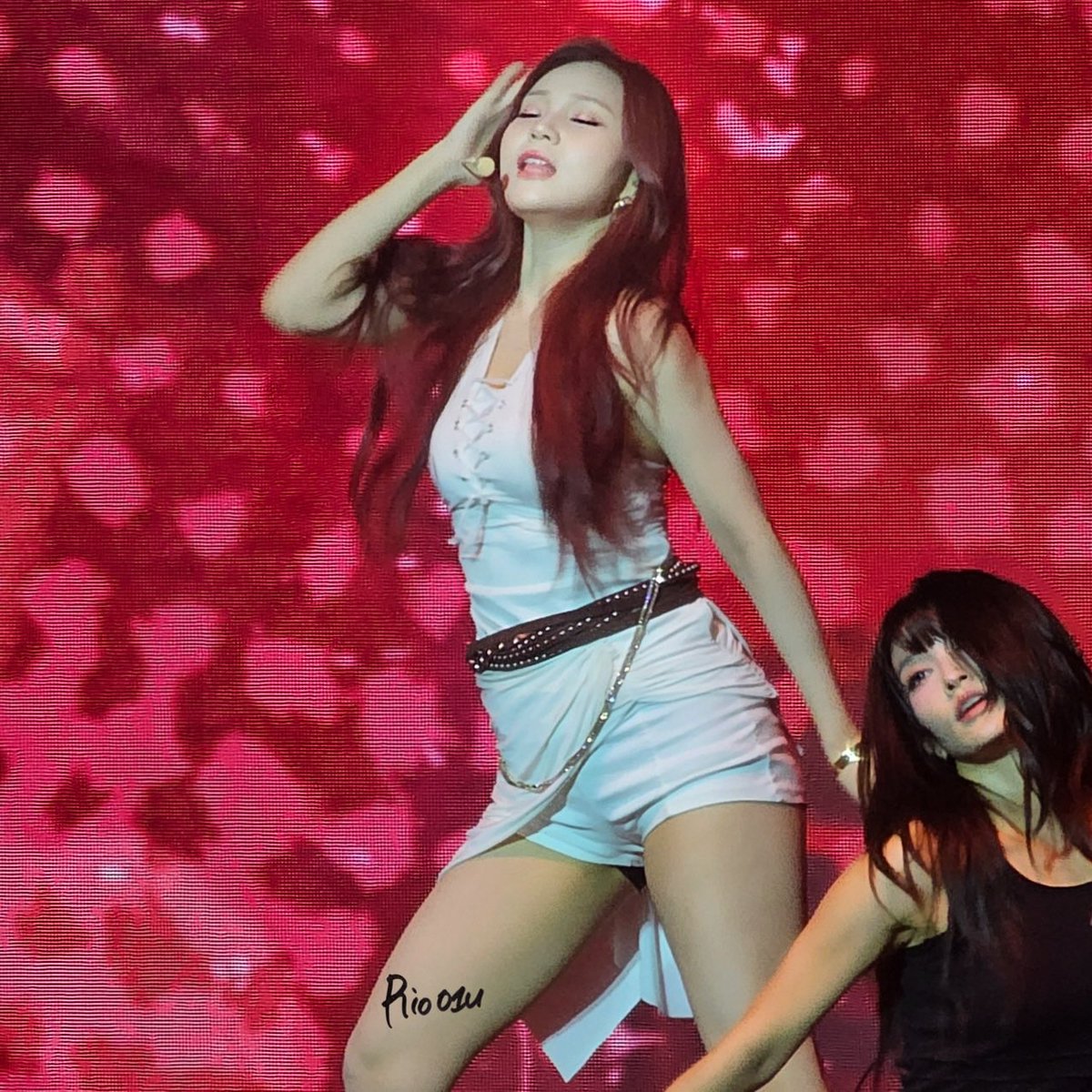 Rio 리오 tweet media