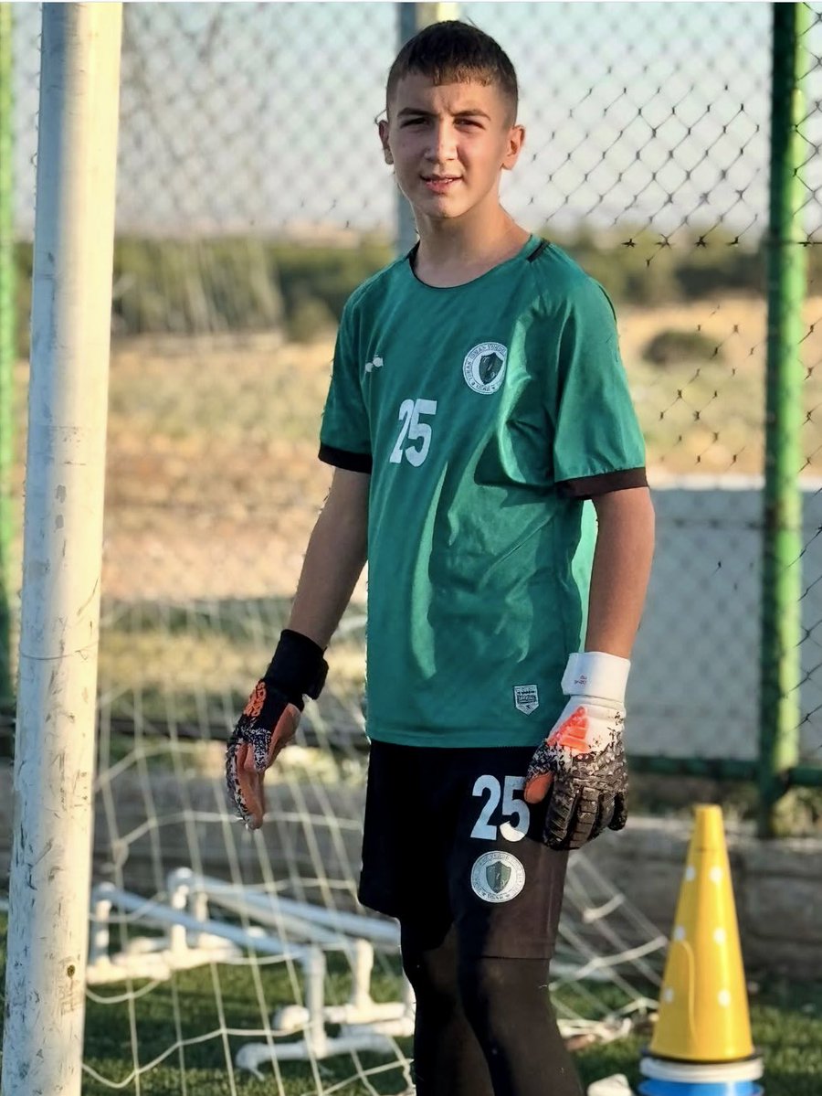 26 Şubat’ta İzmir’de gerçekleştirilecek Milli Takım 2. etap seçmelerine davet edilen 2012 doğumlu başarılı kalecimiz Ahmet  Eymen Balban’a başarılar dileriz 

Yolun açık, formanın hakkını vermeye devam 
#milli #takım #Tiy1922 #kaleciokulu