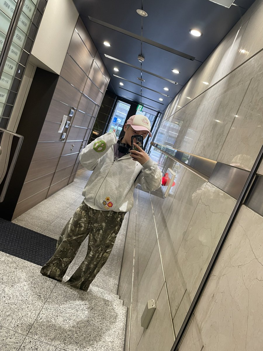 GexVwk's tweet photo. 誰か会ってくれへんかなぁ
みんないいなぁ
誰か構ってくれへん？？ https://t.co/zdzuyXWq7U
