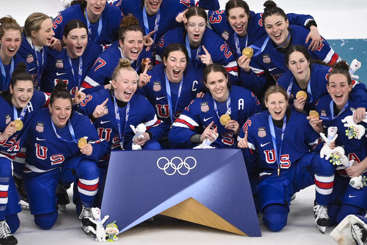 Morning reminder that gold shines brightest 💛