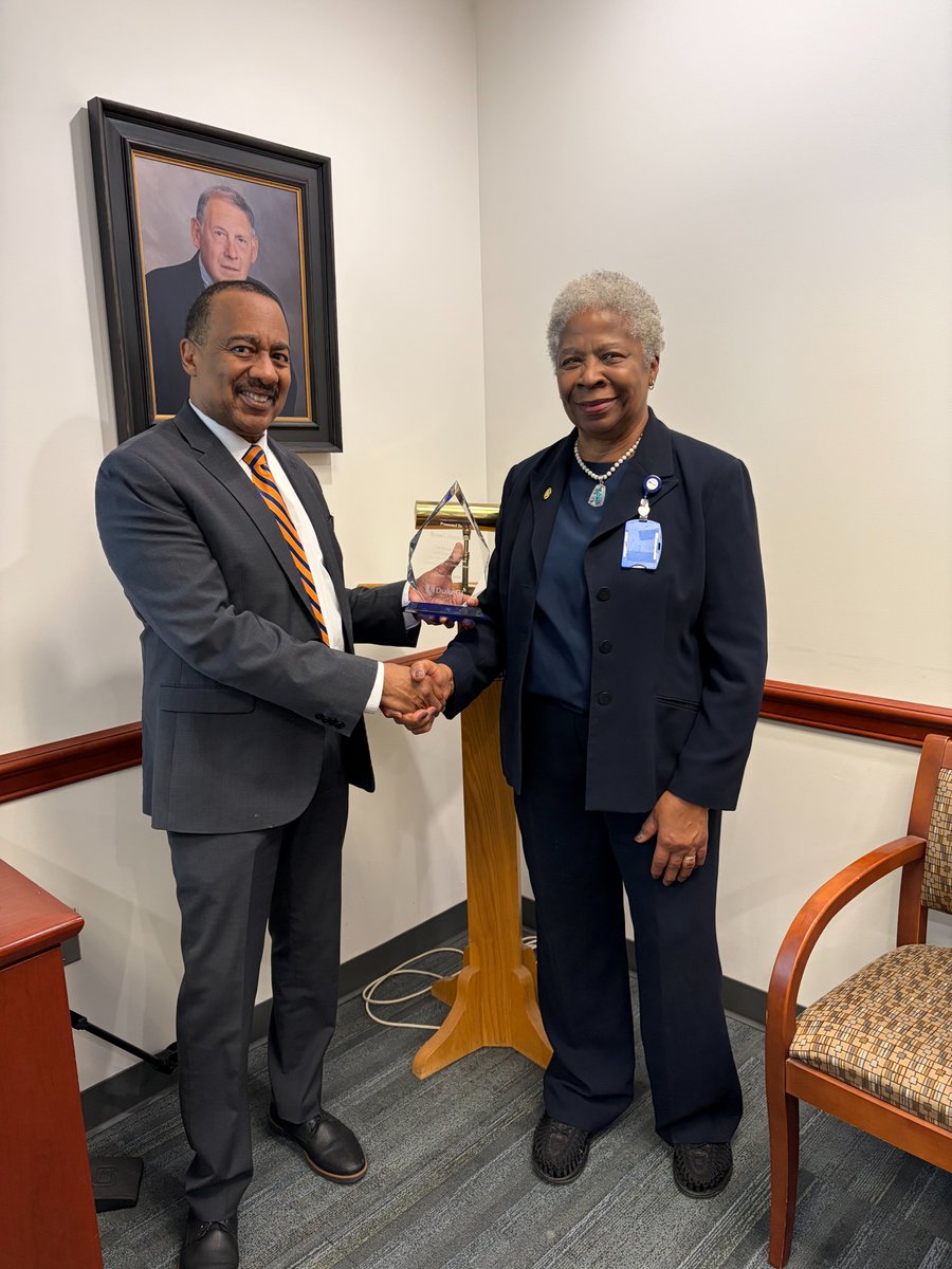 Byron Cryer tweet media