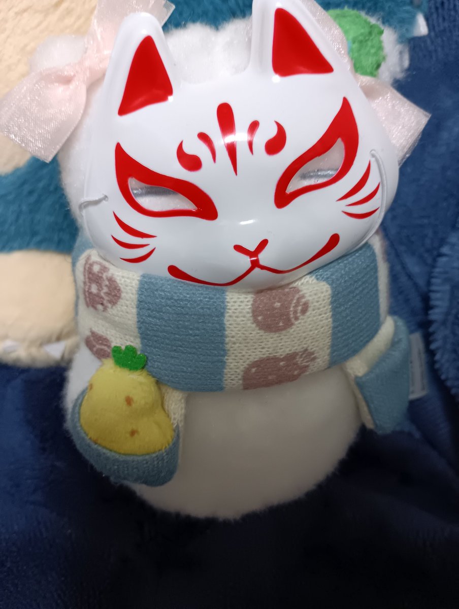 カビゴン×狐面良すぎ🦊