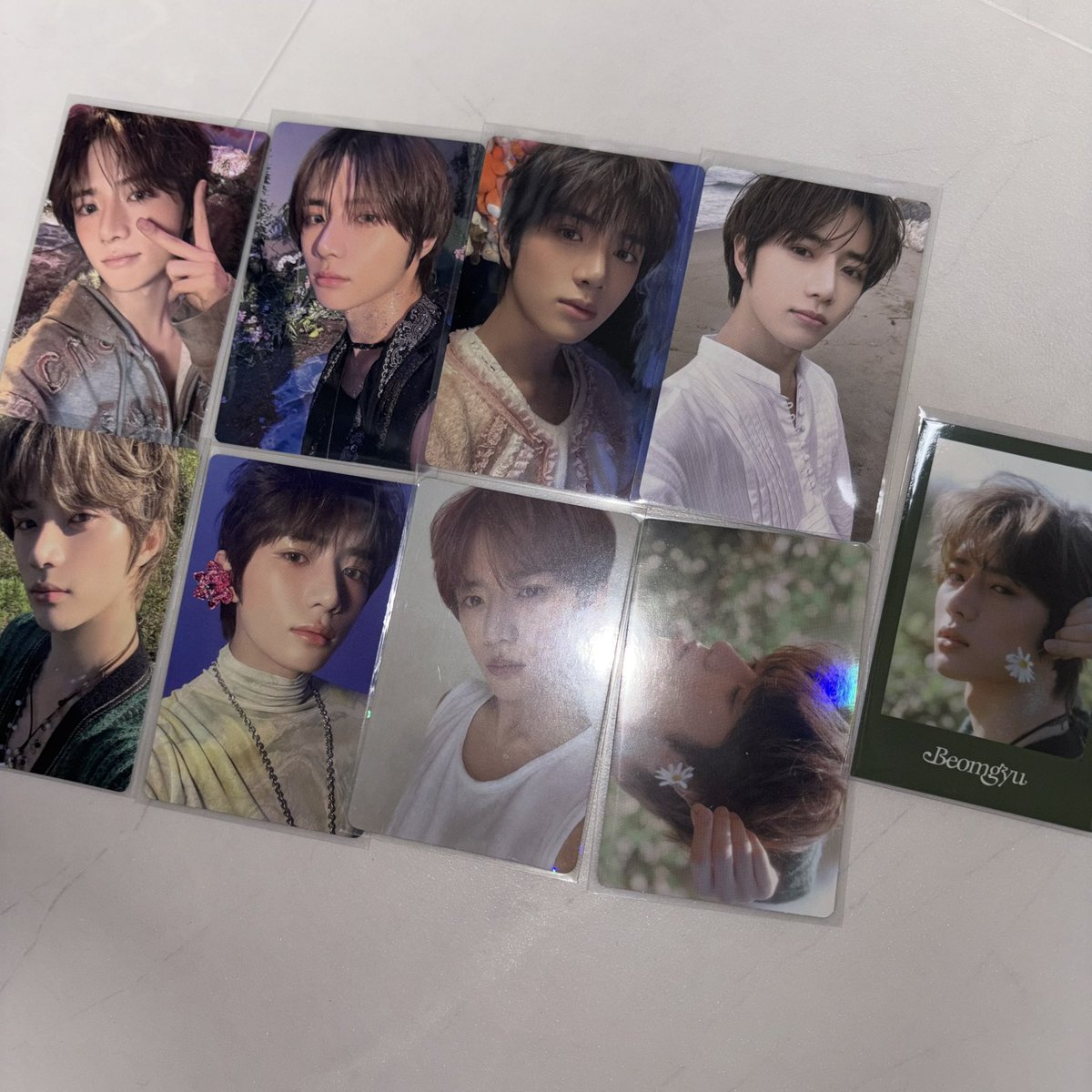 arevbok's tweet photo. 투바투 범규 포카 판매 txt poca sell
템테이션 앨범 위주입니다
특전이나 앨범 포카입니다

9장 일괄 1.0 처분해요
즉입이나 다른 상품과 같이 하시면 
더 싸게 해드려요! https://t.co/idX3G09h29
