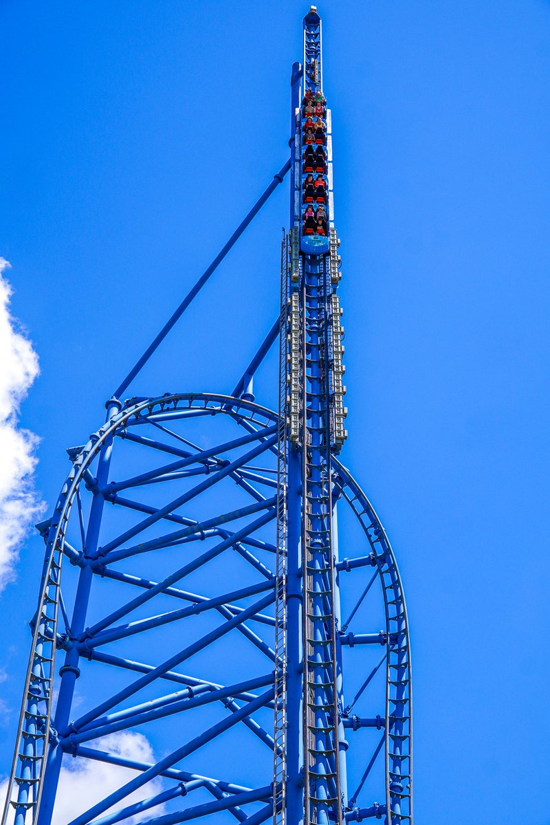 Six Flags St. Louis tweet media