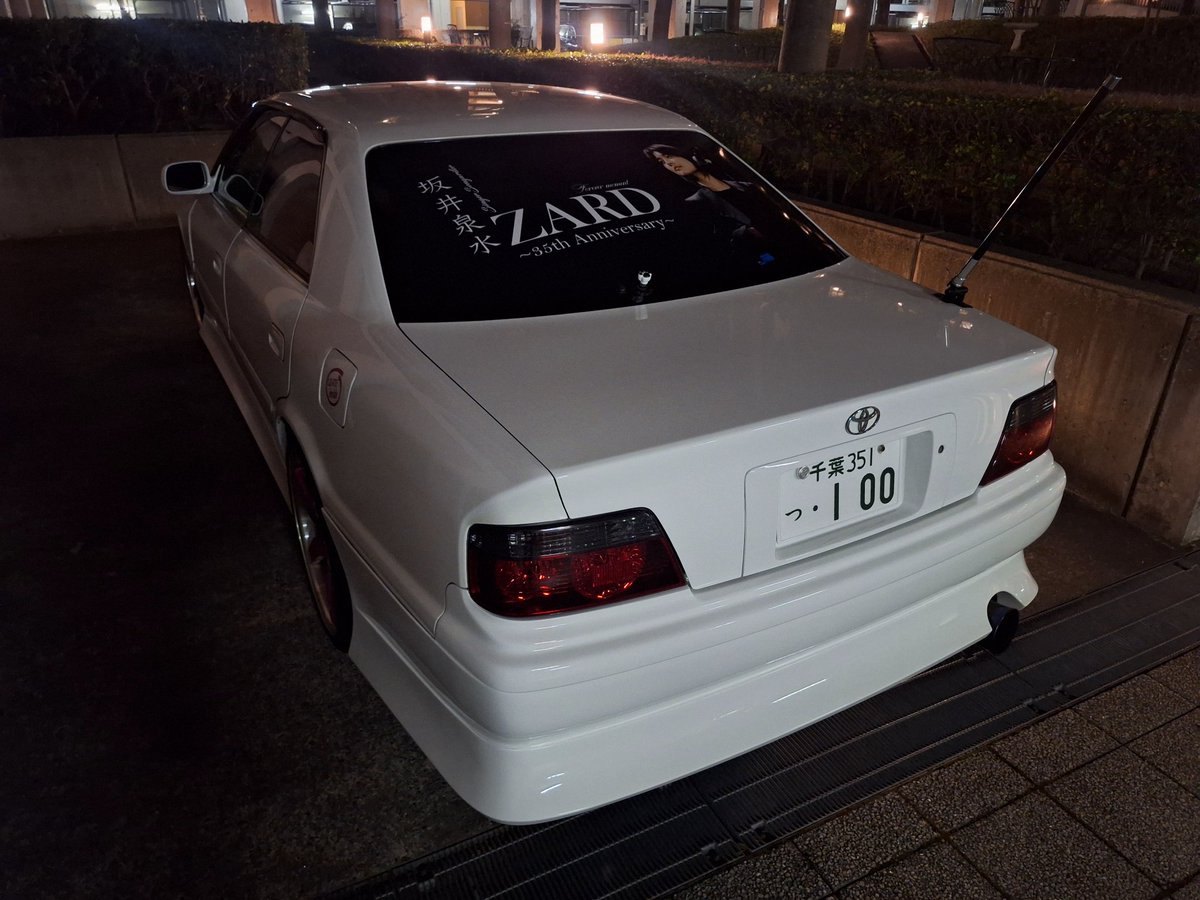 両サイドもラッピングしないと迫力がありませんよね😊 でも来月の29日