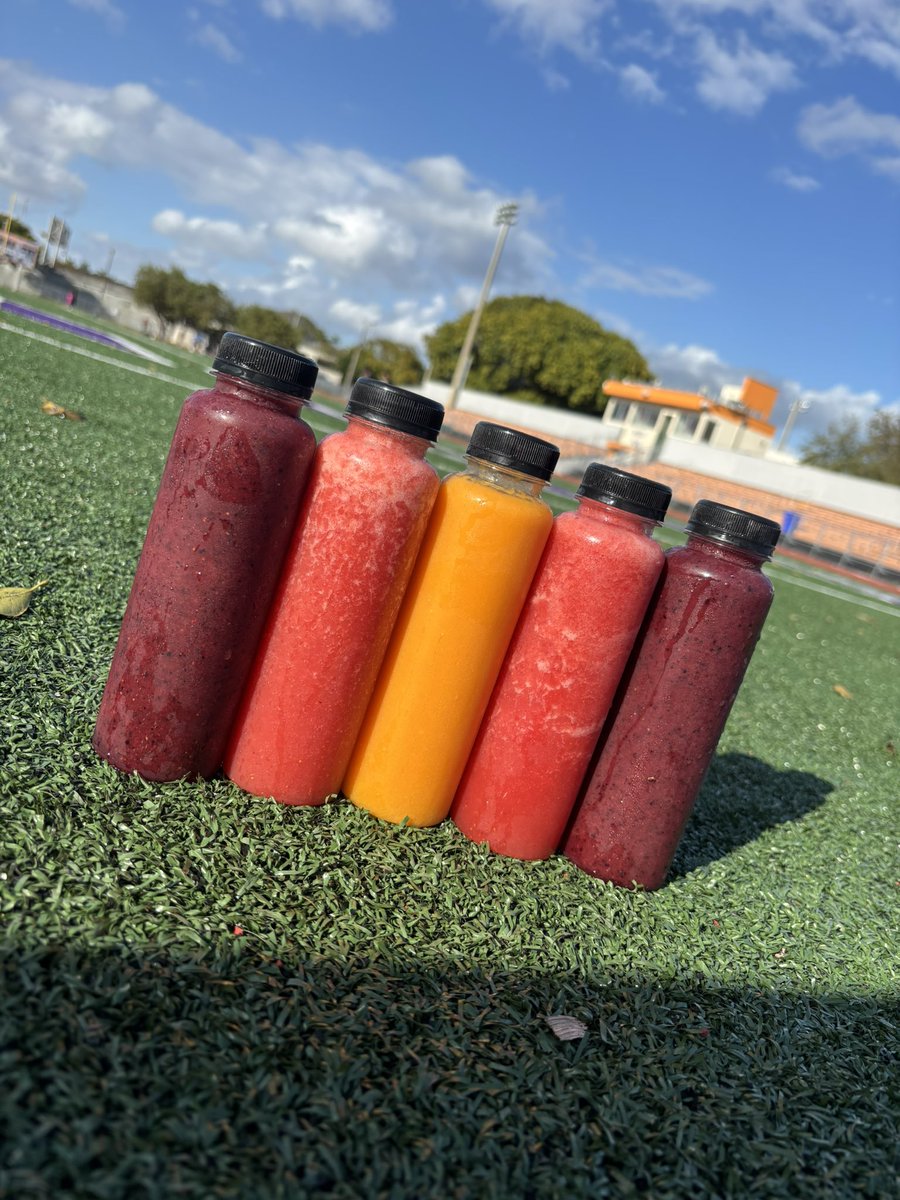 ShankBASED's tweet image. Delicious Smoothies made fresh daily with love! 🥤❤️

Mango Berry 🥭🍓🫐
Strawberry Piña Colada 🍓🍍🥥
Orange Mango Carrot 🍊🥭

Text (305) 980-9705 or DM if you have any questions or would like to place an order #madefreshdaily #madewithlove