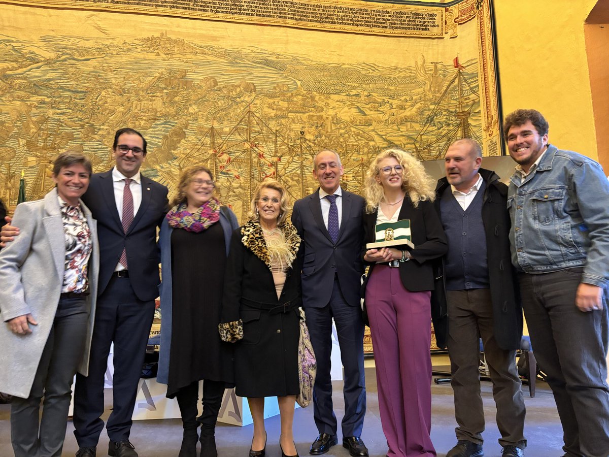 Laura Real tweet media