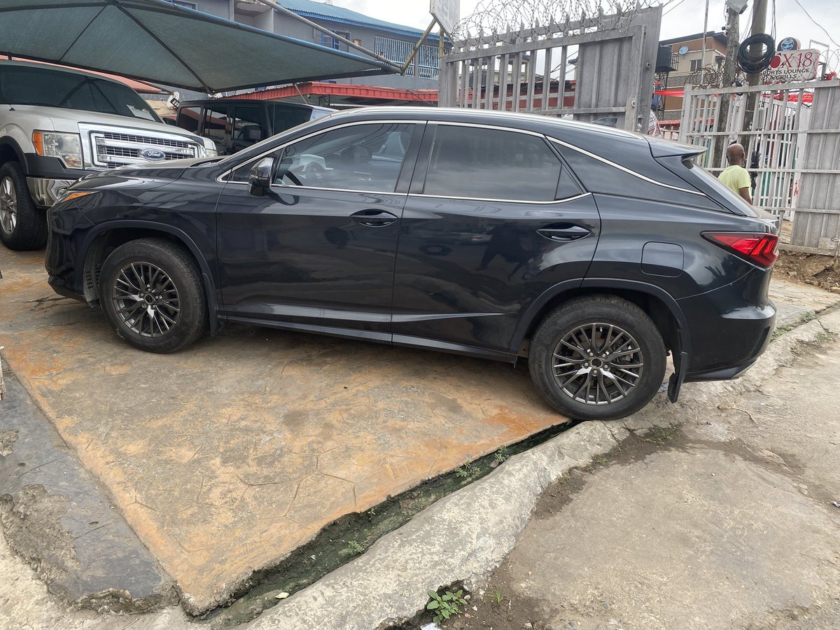 benfestonmotors's tweet photo. REGISTERED ‼️

2017 Lexus RX350 ✨

Location : Ikeja
N40M

📞07037285899

#carsforsaleinlagos #carsforsale #lagoscars #lagoscardealer #benfestonmotors https://t.co/1qRtpoIik1