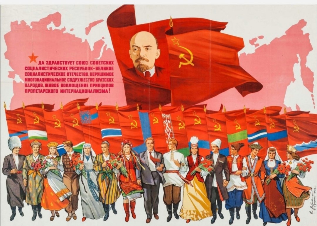 Excelente noticia:

En #Moscú se cerrará el "museo del Gulag", levantado en la década funesta de #Yeltsin, y en su lugar se creará un museo dedicado a la terrible matanza que padeció el pueblo soviético durante la Segunda Guerra Mundial. Este será el Museo Nacional de la Memoria.