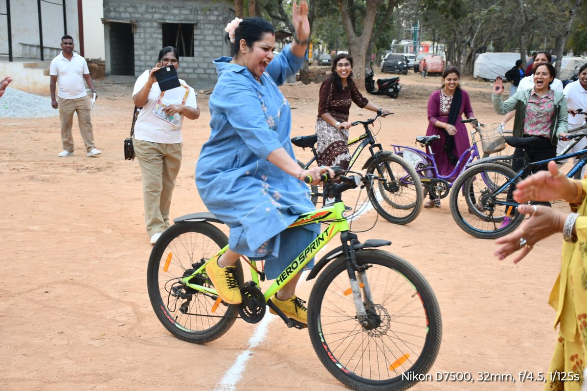 RCWABLR's tweet photo. The RCWA GC BLR organized a vibrant sports event for the ladies present on campus as an initial celebration of International Women’s Day 2026. The event was conducted under the guidance of Smt. Priyanka Sinha, Sector Head CWA, and Smt. Jayashree, Head of RCWA. https://t.co/w2zntPg89C