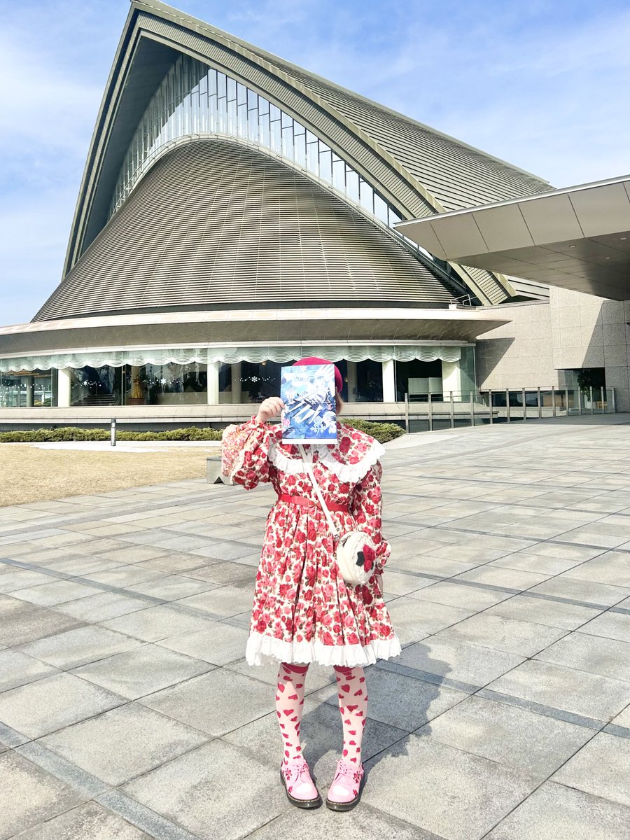 ミュージカル雪の女王❄
あらすじ読まずにいったら
まさかの薔薇が結構重要ワードになってて
なんか合わせてきた人みたいになった🌹

可愛くて楽しくて感動して色んな捉え方もできて最高のミュージカルでした🌼