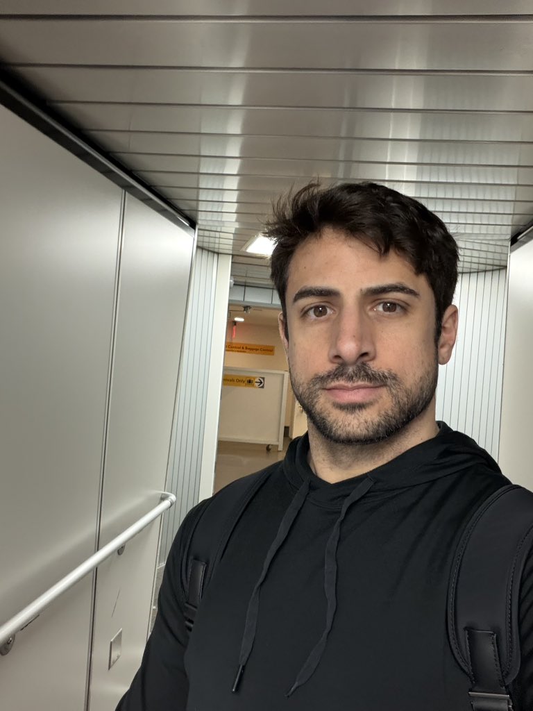 Chris Meyer tweet media