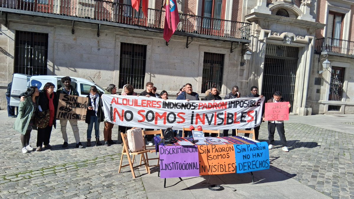 Plaza de la Villa, 12h 🕛
Desde Huelva, Cataluña, Valencia, Madrid, Bilbao y Galicia alzamos nuestra voz:
 Sin padrón no hay derechos.
El padrón es un derecho, no un privilegio.
Por dignidad, justicia e igualdad: ¡padrón para todas y todos!