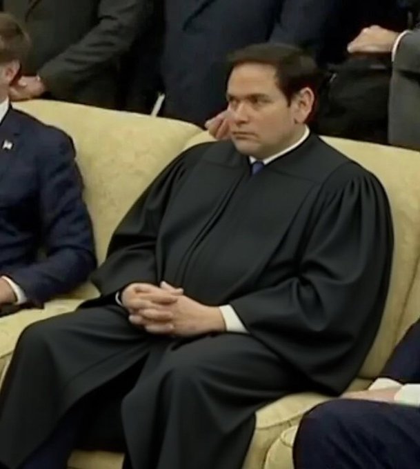 JD Vance tweet response