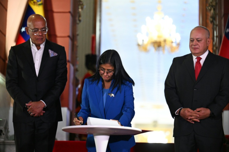 SurGentes tweet media