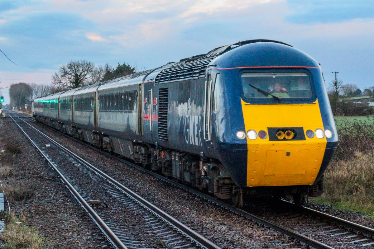 Tom🖤🤍 tweet media