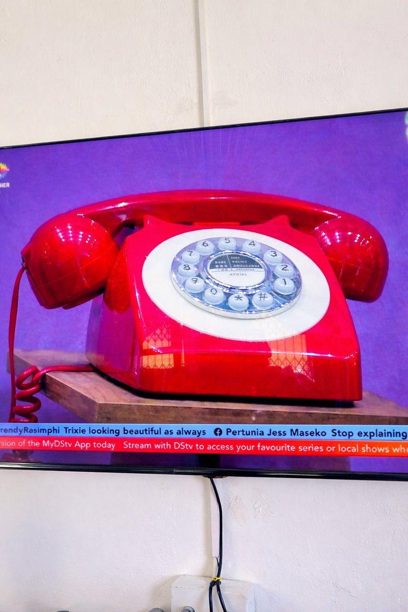 🤣🤣🤣🤣🤣🤣I can't get over it... 

Their secret missions VS THANDEKA'S
Their Punishment VS THANDEKA'S

Noh... Small, small, Biggie is showing us that he appreciates Thandeka being THE SHOW....

NO THANDEKA NO BUZZ 
THANDEKA FOR R2 MILLION 
#BBMzansiS6 #ThandekaTshabalala