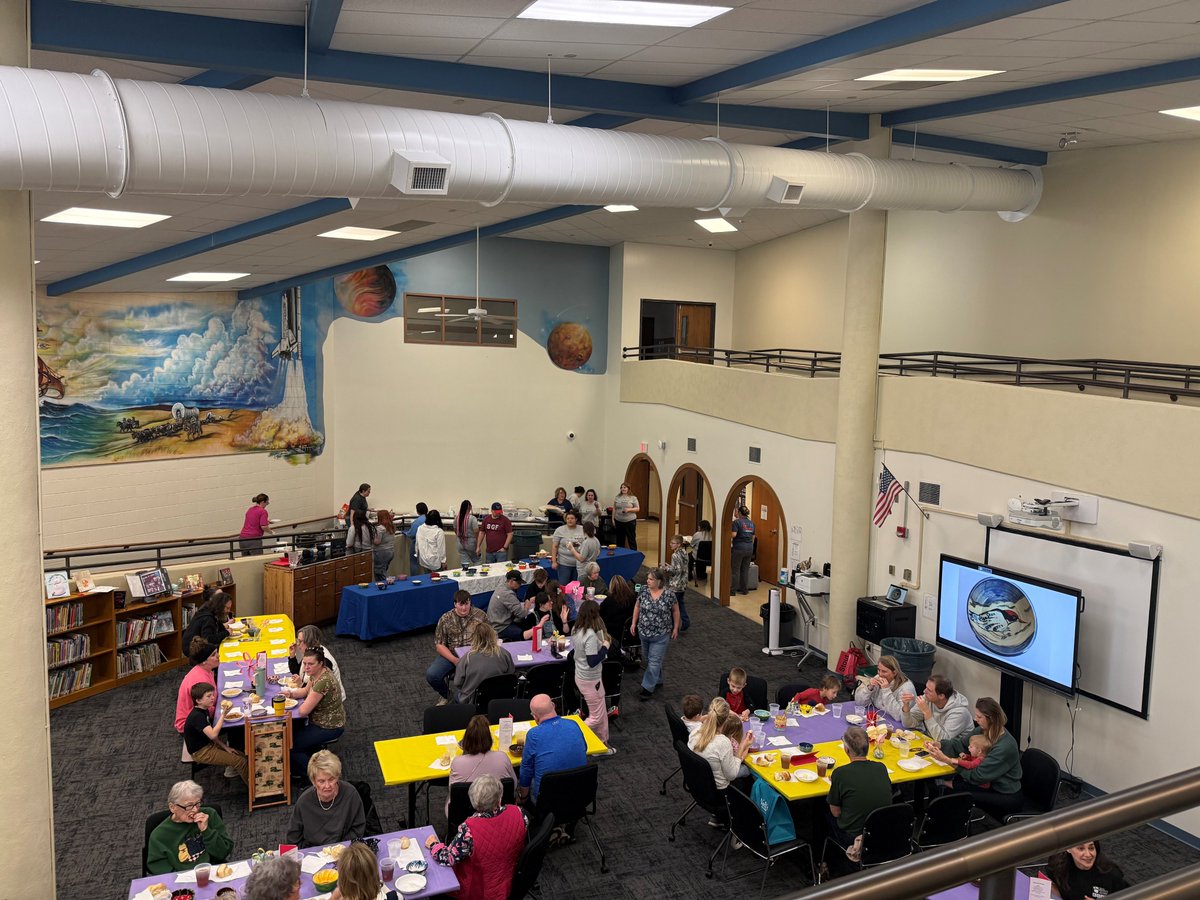 Study Alternative Center tweet media