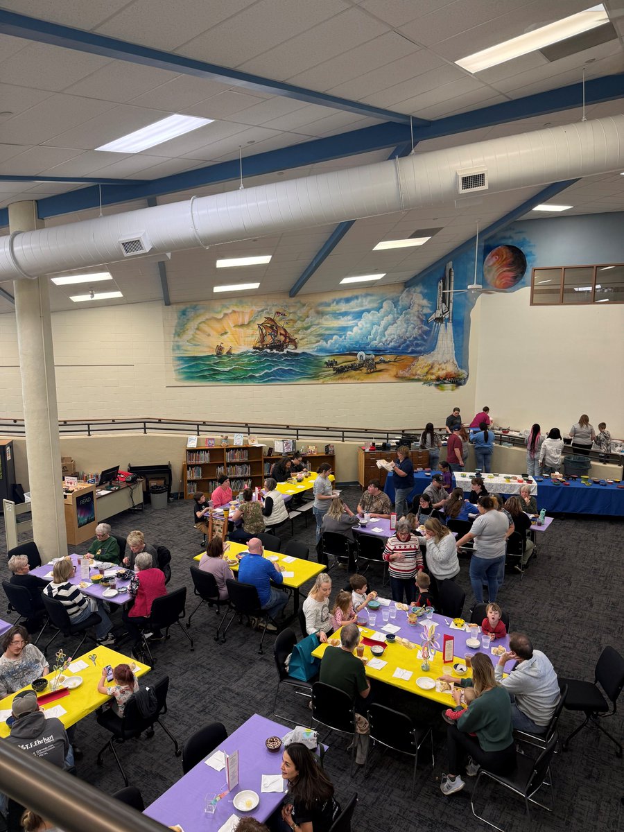 Study Alternative Center tweet media