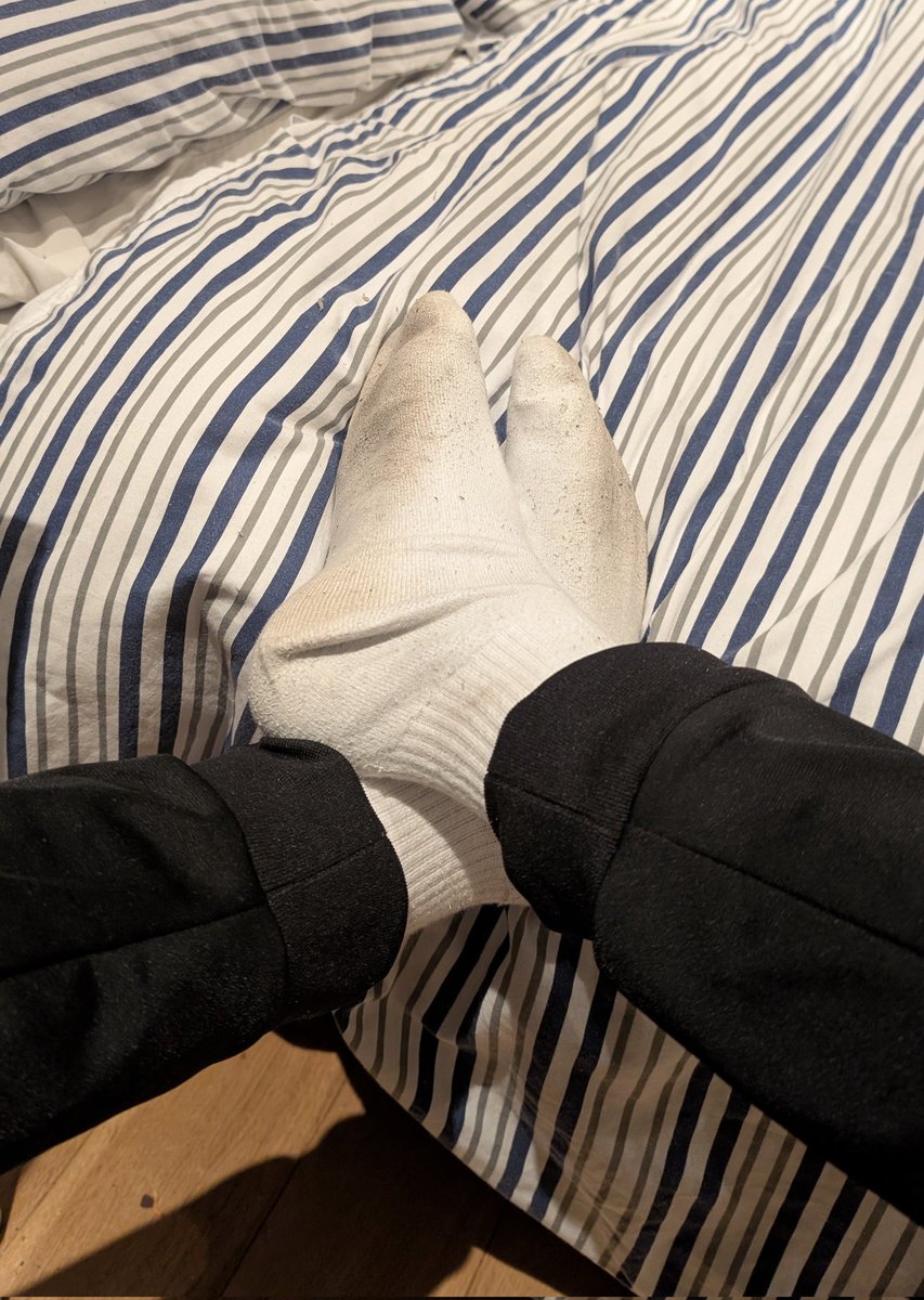 Nice to see these socks are getting a nice getting a good colour on them