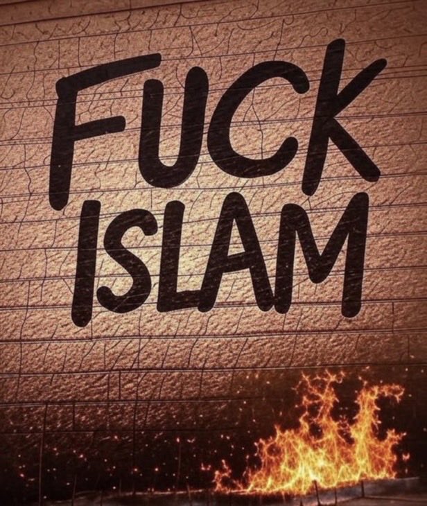 N Ecc 🏴🏴🏴 tweet media