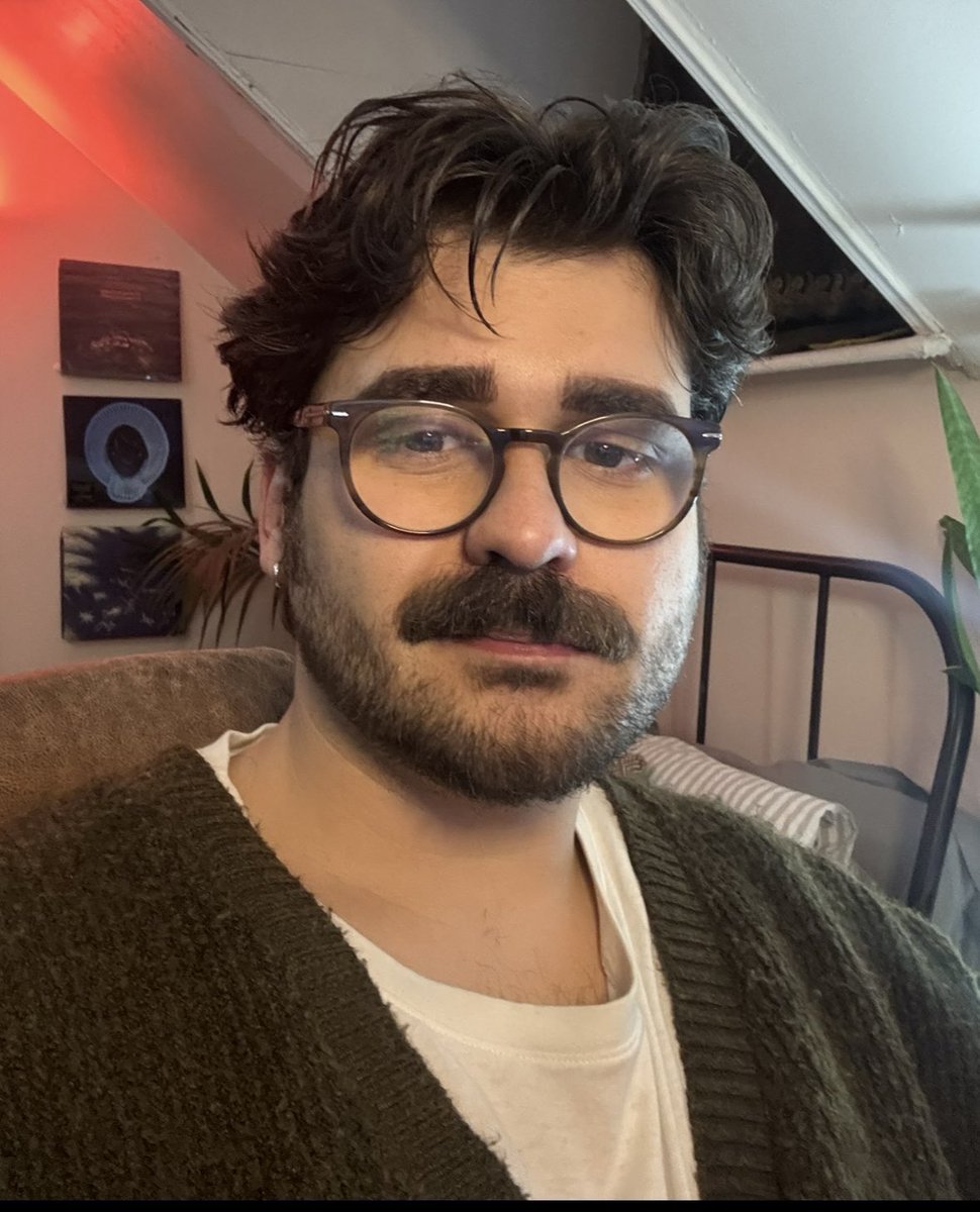 APuzzledSlime | #HomeSMP 🟩 tweet media