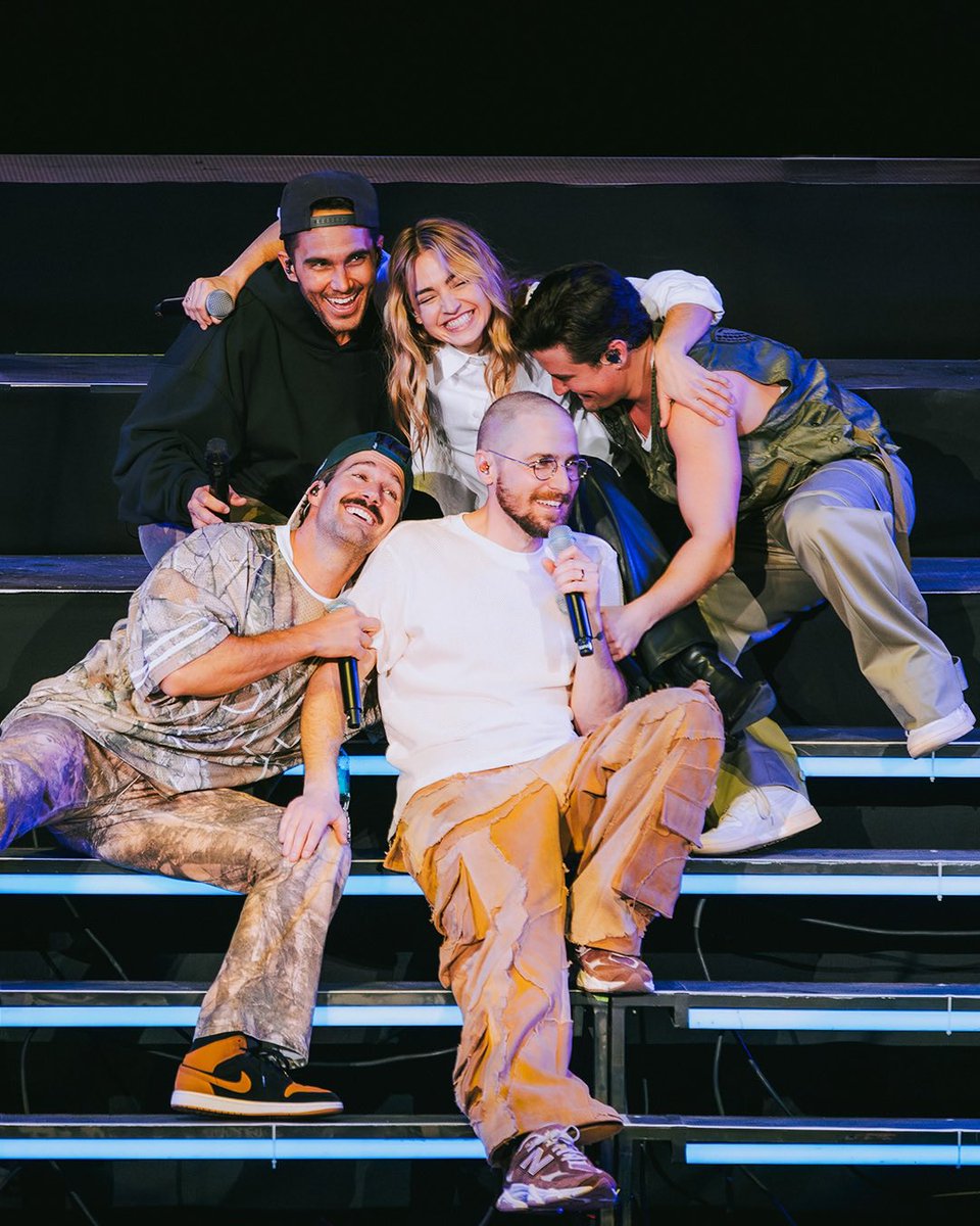 Big Time Snaps tweet media