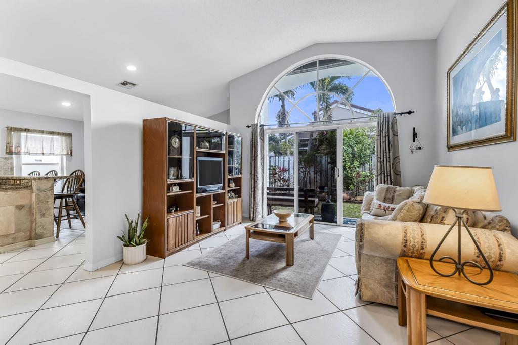 Sandra Rathe tweet media