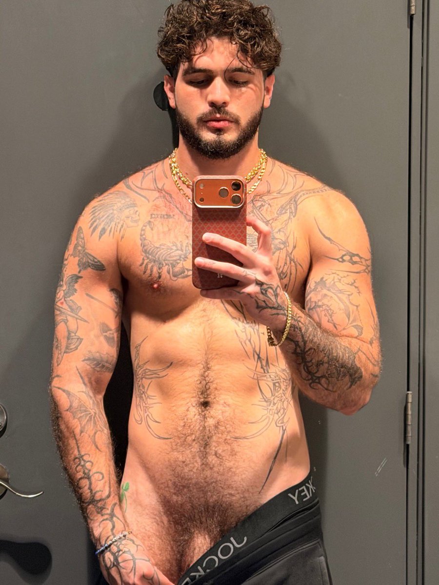 Richard tweet media