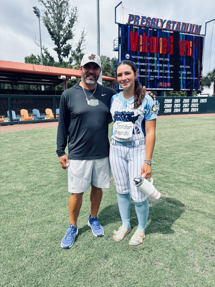 JordanMira_12's tweet photo. From prospect camp to game day, the hard work is paying off. So thankful for the amazing coaches @Coach_AT at last years @GatorsSB camp I attended for guidance and belief in my potential. The journey’s just getting started! 🥎💪🏻 #Gatornation #OrangeAndBlue https://t.co/DoasWCsoPT