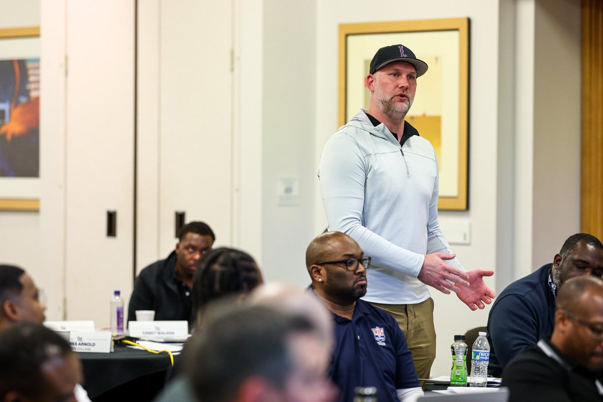 NFL Legacy tweet media