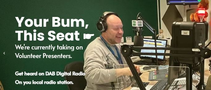 We're taking on Volunteer Presenters.  👀

Fancy being one of our presenters on local radio? 
You could be on-air one Weekday Evening on Drive🚦? 
Perhaps Weekend Breakfast🥐- or even Saturday Sports⚽?  

Start here; 👉 bedrock.radio/volunteers
#volunteer #YourBumThisSeat