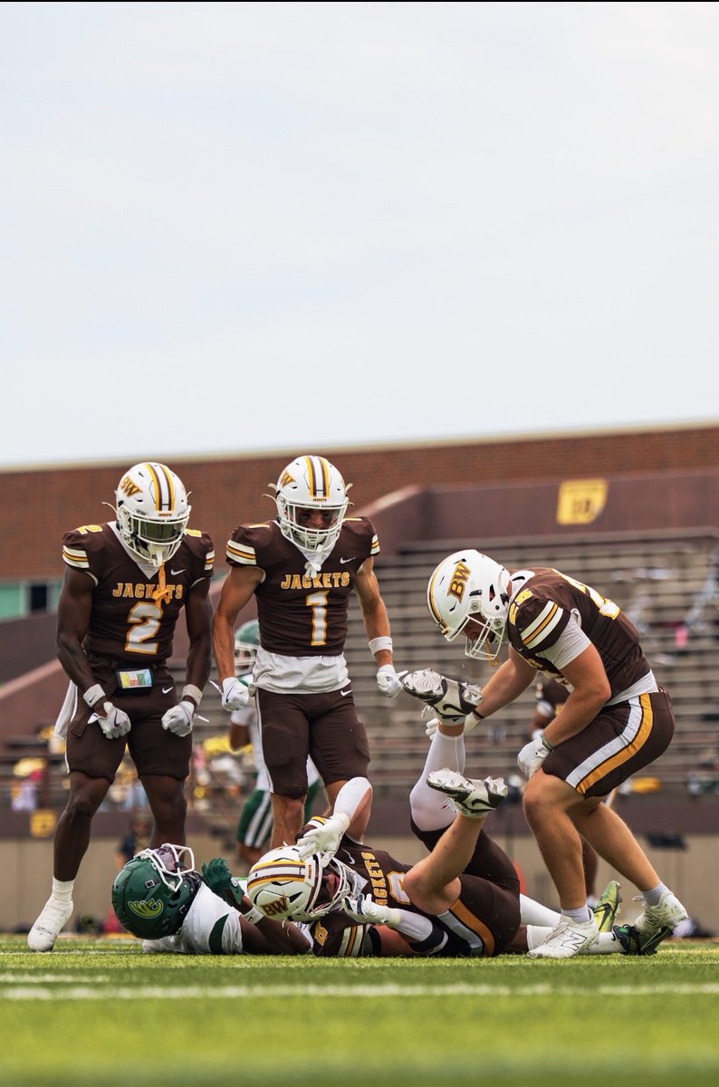 EthanNichol10's tweet image. In honor of this week’s celebration of Mardi Gras &amp;amp; Fat Tuesday, I present to you:

Mom Made Pizza Rolls
2025 BW Football Edition

@BWFootball_ 
#TheTimeIsNow
#OAC
#D3FB